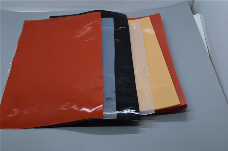 0.3mm硅膠板生產(chǎn)廠家 0.3mm硅膠板生產(chǎn)廠家