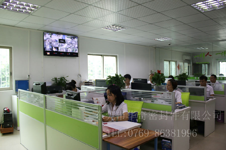 硅膠板原材料市場 危機四伏，主力有機硅企正在構(gòu)建的大陷井：“漲價！”